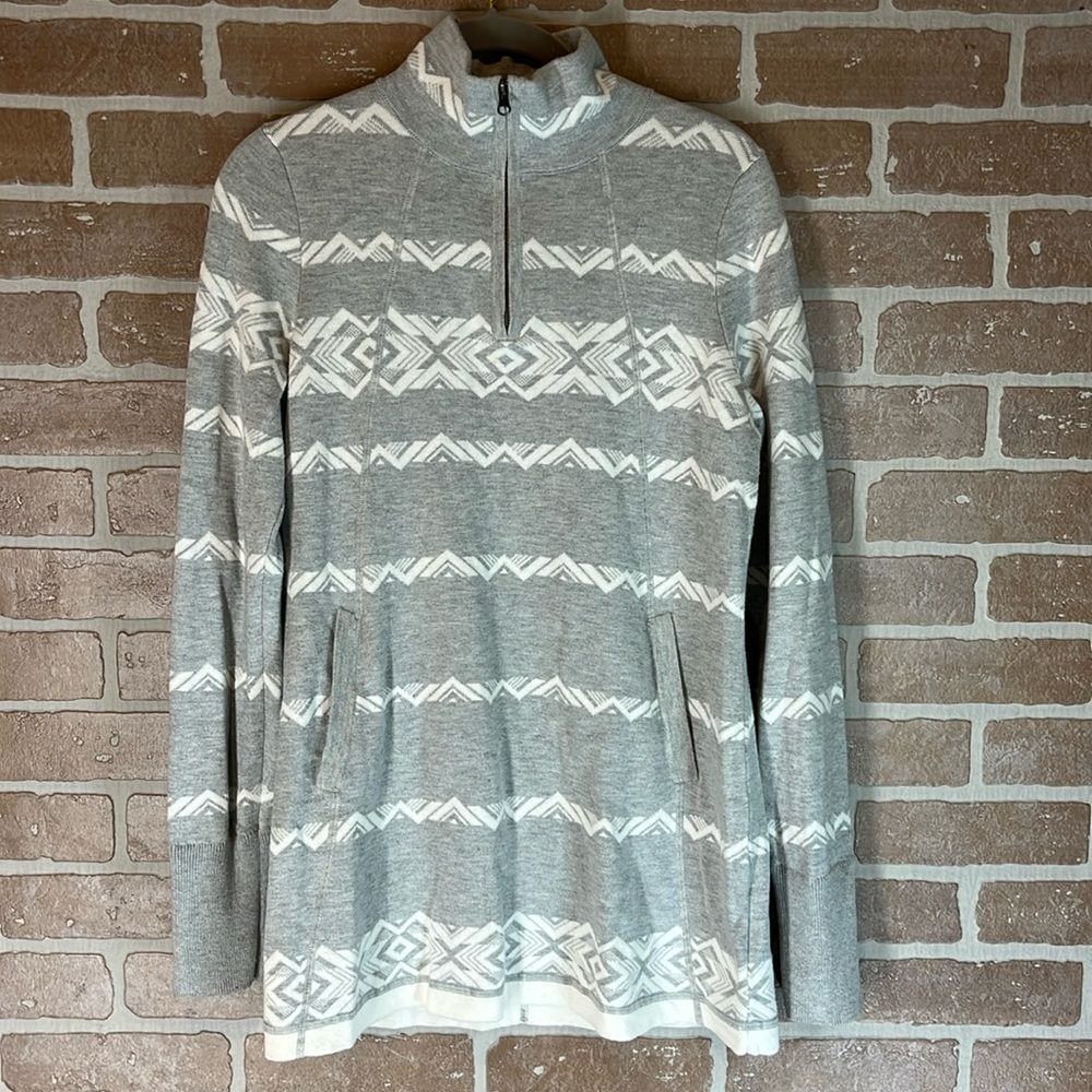 Aspen Sweater Gray Aztec Half Zip Pullover Tunic mock neck pouch pocket